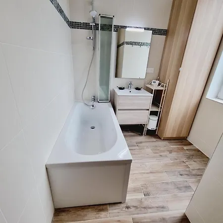 Familial De Charme Avec Jardin, Proche De Sentiers Et Activites Nature, Inclus ! - Fr-1-510-187 펜션 *